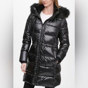 Brand New DKNY Women s High-Shine Faux-Fur-Trim Hooded Puffer Coat